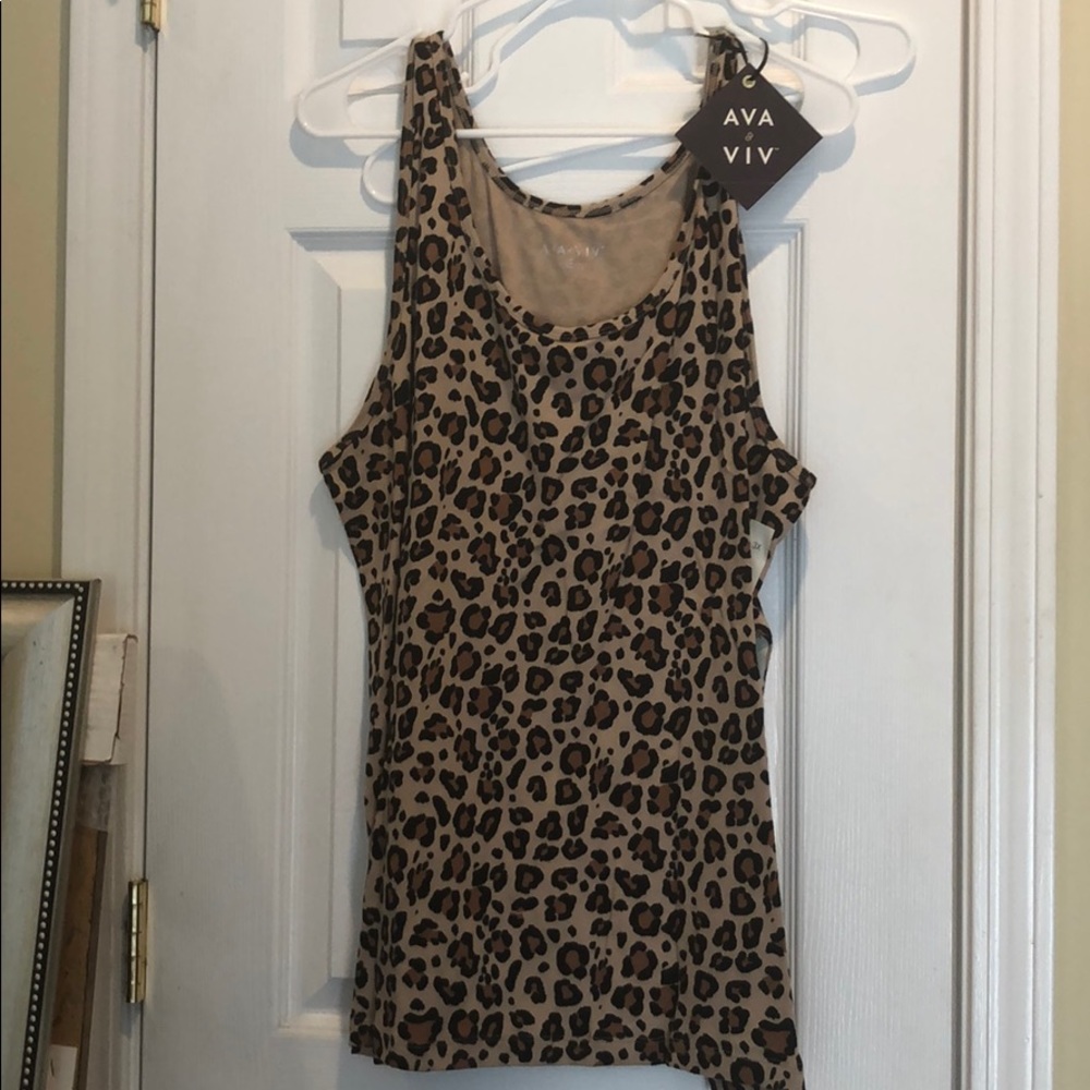 Ava & Vic NWT leopard tank